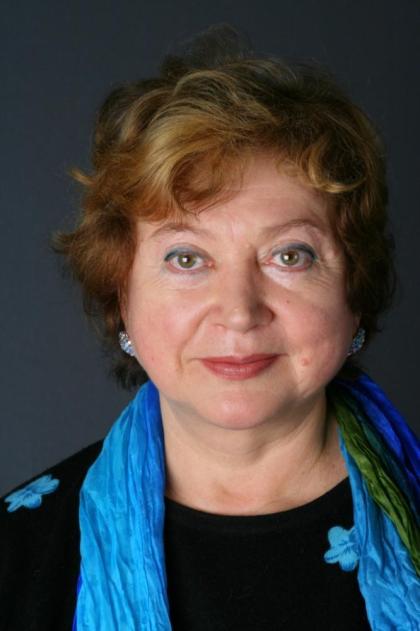 Елена Корнилова